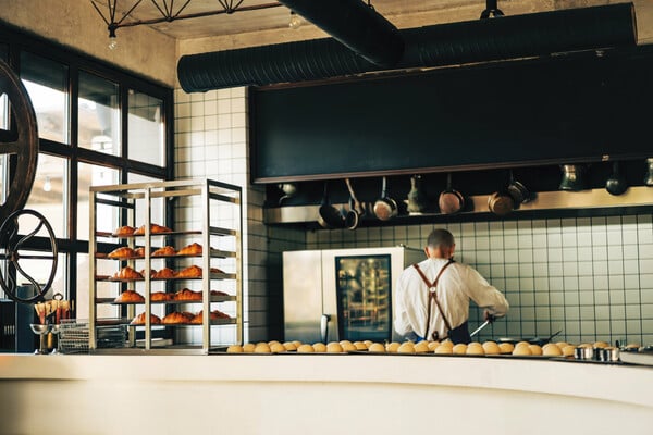 Η νέα γενιά μικρών concept χώρων και οι γειτονιές που ξαναζωντανεύουν στην Αθήνα