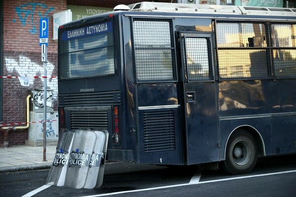 ΘΕΣΣΑΛΟΝΙΚΗ ΕΠΙΘΕΣΗ ΜΕ ΜΟΛΟΤΟΦ