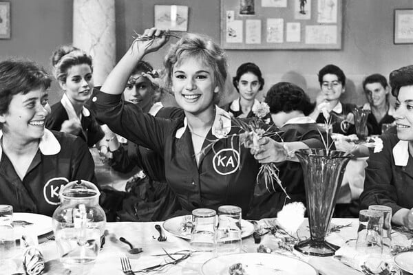 Οι 10 + 1 καλύτερες ταινίες της χρυσής εποχής του ελληνικού κινηματογράφου