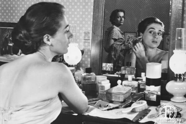 Οι 10 + 1 καλύτερες ταινίες της χρυσής εποχής του ελληνικού κινηματογράφου