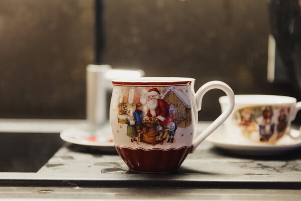 ΕΠΕΞ Ένα σπίτι που ζει για τα Χριστούγεννα/ Ένα σπίτι στο Γκάζι που θυμίζει το Harrods