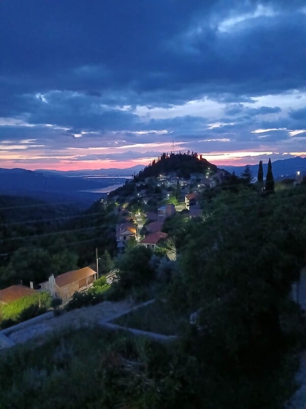 «Ακουγόταν ρομαντικό, αλλά δεν κάναμε πίσω»