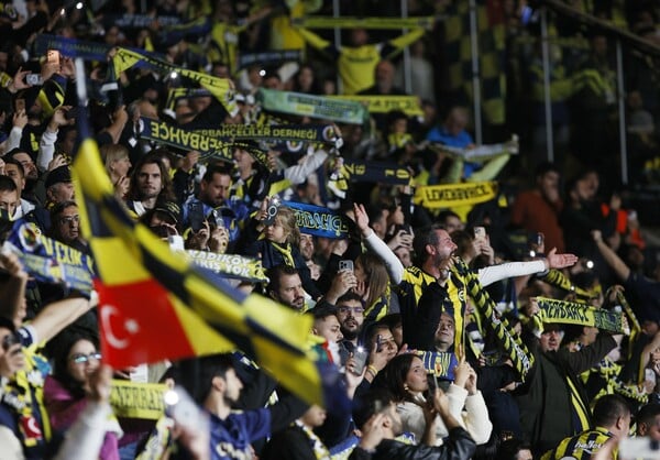 Φενερμπαχτσέ: Συνελήφθη ο πρόεδρος της ομάδας Σανεντίν Σαράν 