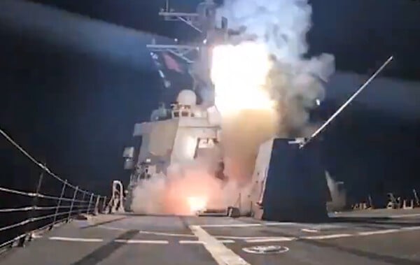 Ντόναλντ Τραμπ: Οι ΗΠΑ εξαπέλυσαν αεροπορικά πλήγματα κατά του Ισλαμικού κράτους στη Νιγηρία