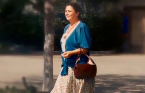 ΚΟΛΩΝΑΚΙ ΔΟΛΟΦΟΝΙΑ ΓΙΟΣ ΣΥΛΛΗΨΗ