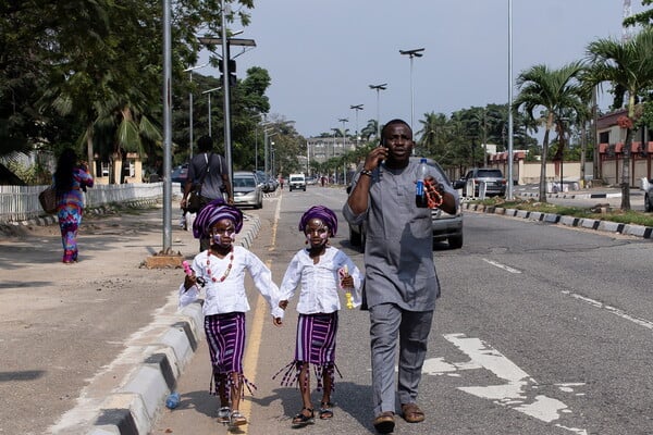 ΧΡΙΣΤΟΥΓΕΝΝΑ 2025 ΚΟΣΜΟΣ