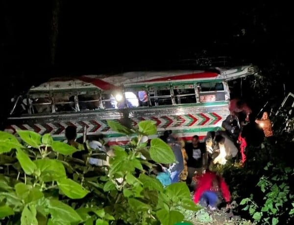 ΓΟΥΑΤΕΜΑΛΑ ΔΥΣΤΥΧΗΜΑ ΛΕΩΦΟΡΕΙΟ ΘΑΝΑΤΟΣ ΝΕΚΡΟΙ