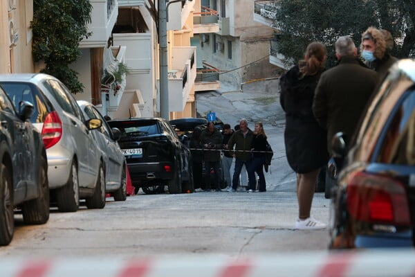 ΓΚΥΖΗ ΜΑΧΑΙΡΙ ΣΥΖΥΓΟΣ ΤΡΑΥΜΑΤΙΣΜΟΣ