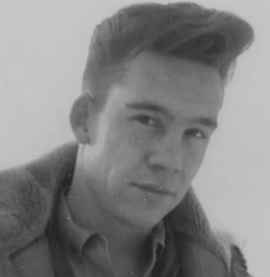 Νέες φωτογραφίες με τον Bob Ross «αγνώριστο» – Η αποκάλυψη για τα φυσικά μαλλιά του 