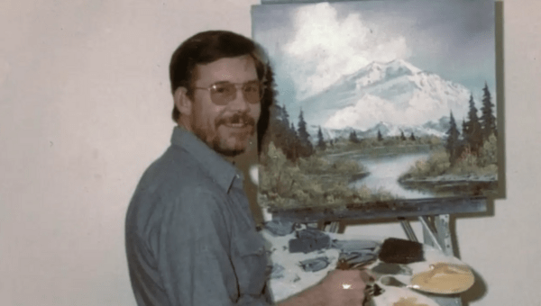 Νέες φωτογραφίες με τον Bob Ross «αγνώριστο» – Η αποκάλυψη για τα φυσικά μαλλιά του 