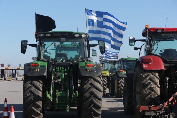 ΑΓΡΟΤΕΣ ΜΑΛΓΑΡΑ ΘΕΣΣΑΛΟΝΙΚΗ