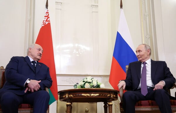 Η Ρωσία θέτει σε ενεργή υπηρεσία πυραύλους Oreshnik στη Λευκορωσία