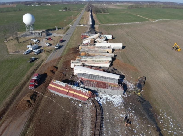 ΗΠΑ: Εκτροχιασμός τρένου στο Κεντάκι οδήγησε σε διαρροή τοξικών χημικών 