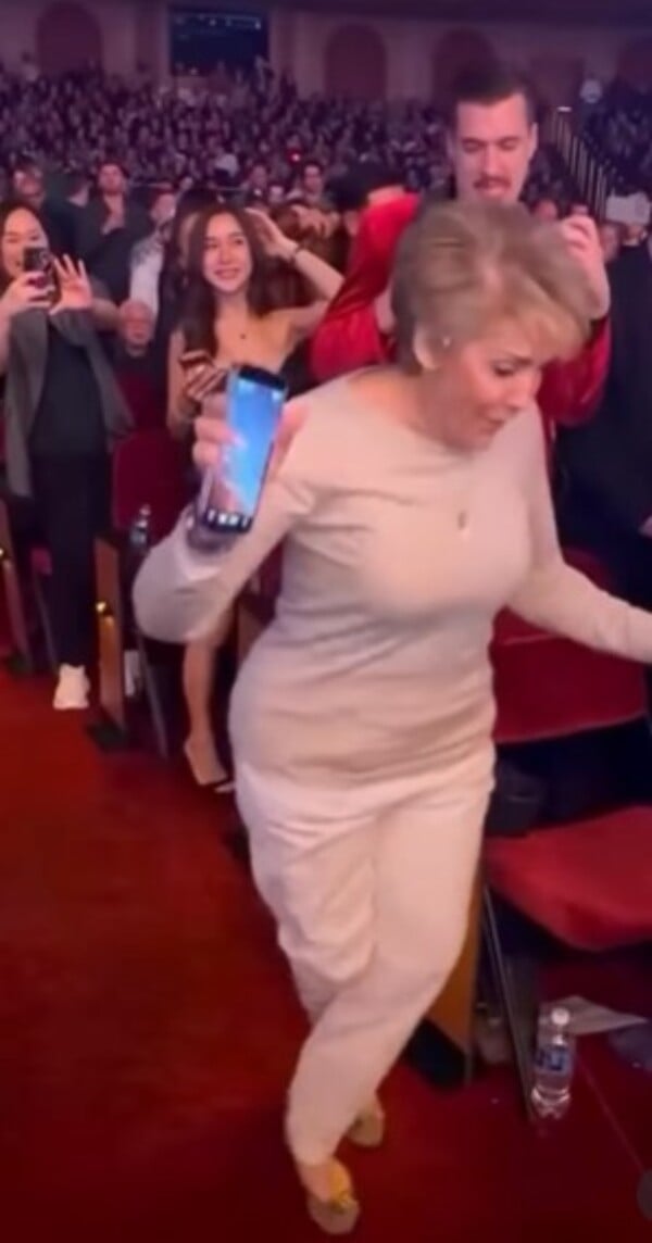 ΤΖΕΝΙΦΕΡ ΛΟΠΕΖ GUADELUPE LOPEZ ΛΑΣ ΒΕΓΚΑΣ