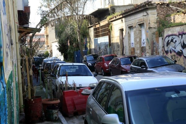 ΕΠΕΞ Γκάζι: Από τα εργαστήρια των ζωγράφων στη μαζική διασκέδαση/ Γκάζι: Από εργατική συνοικία σε «λούνα παρκ» της νύχτας