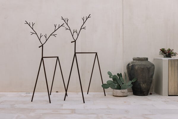 Ένα σκανδιναβοϊαπωνικό σπίτι στη Βούλα/ Ένα λιτό σπίτι με σκανδιναβικές γραμμές/ Ένα σπίτι με επικούρεια φρόνηση