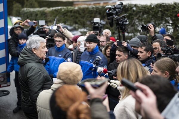 ΕΛΒΕΤΙΑ ΦΩΤΙΑ ΝΕΚΡΟΙ ΤΑΓΙΑΝΙ