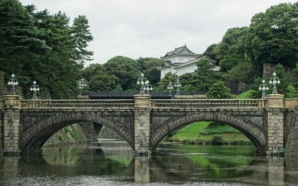 ΙΑΠΩΝΙΑ ΑΥΤΟΚΡΑΤΟΡΑΣ ΓΥΜΝΟΣ ΑΝΔΡΑΣ