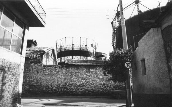 ΕΠΕΞ Γκάζι: Από τα εργαστήρια των ζωγράφων στη μαζική διασκέδαση/ Γκάζι: Από εργατική συνοικία σε «λούνα παρκ» της νύχτας