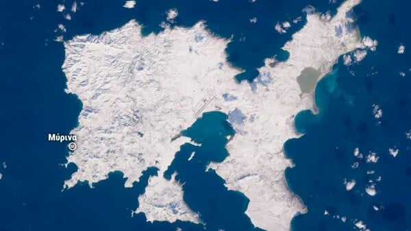 Η πάλλευκη Λήμνος από το διάστημα: Σπάνια δορυφορική εικόνα από το νησί