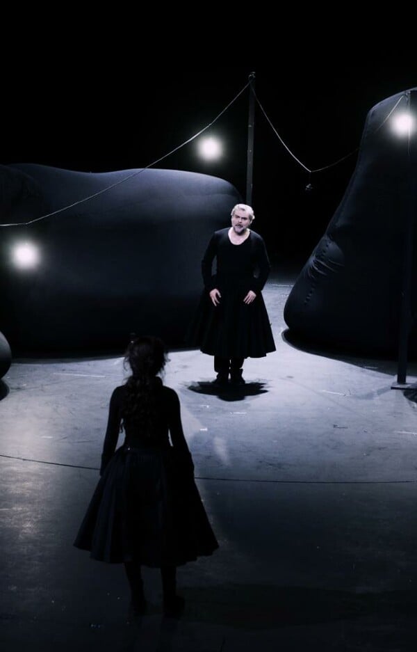 *Να μη ντρέπεσαι για τον εαυτό που υπήρξες/από τον Πάνο Μιχαήλ