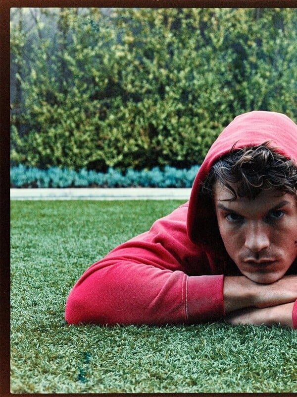 *Να μη ντρέπεσαι για τον εαυτό που υπήρξες/από τον Πάνο Μιχαήλ