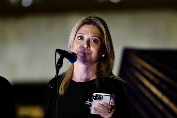 Προσοχή στο κενό μεταξύ «Καποδίστρια» και Καρυστιανού 