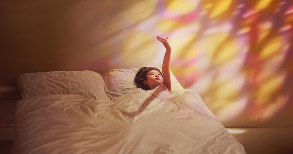 Ο Μπένεντικτ Κάμπερμπατς, ο Σον Μπέικερ και η Ντομινίκ Σεζάρ από αύριο στους κινηματογράφους