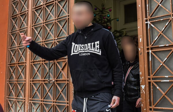 Νεκρός 17χρονος στις Σέρρες: «Αν φταίει ο γιος μου, να πληρώσει, να φυλακιστεί» λέει η μητέρα του δράστη