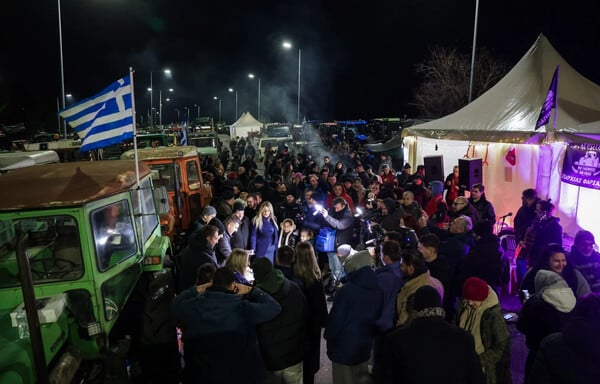 ΑΓΡΟΤΕΣ ΜΠΛΟΚΑ ΕΛΑΣ