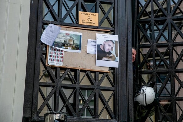 Πάτρα: Παραδόθηκε ο 26χρονος που φέρεται να προκάλεσε τα θανατηφόρα χτυπήματα στον 31χρονο