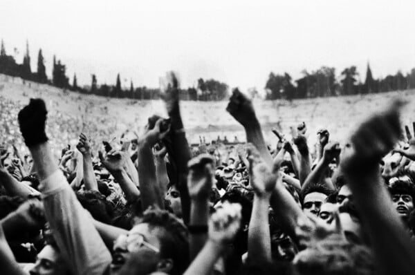 «Έγχρωμη τιβί, ασπρόμαυρη ζωή – φωτογραφικές σημειώσεις από τη δεκαετία του ’80»