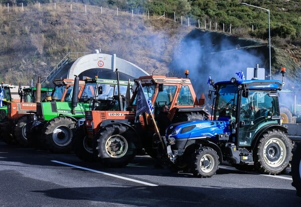 ΑΓΡΟΤΕΣ ΜΠΛΟΚΑ ΠΟΥ ΠΑΡΑΜΕΝΟΥΝ ΝΕΑ ΣΥΣΚΕΨΗ