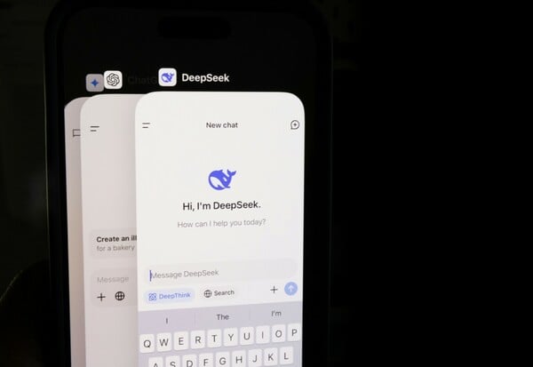 DEEPSEEK ΤΕΧΝΗΤΗ ΝΟΗΜΟΣΥΝΗ