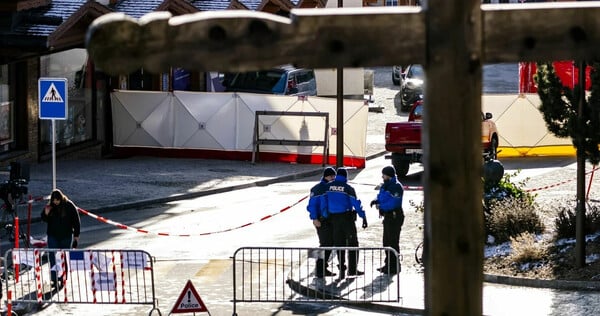 ΕΛΒΕΤΙΑ CRANS MONTANA ΦΩΤΙΑ