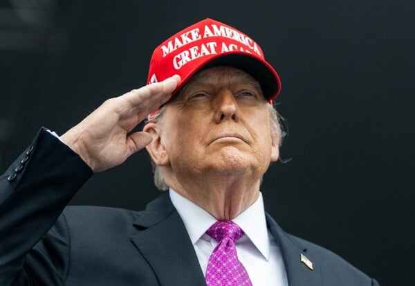 ΤΡΑΜΠ ΒΕΝΕΖΟΥΕΛΑ ΜΑΤΣΑΔΟ