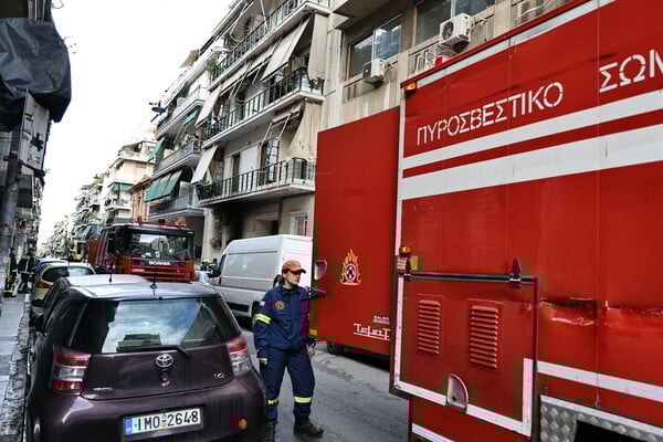 Φωτιά σε υπόγειο διαμέρισμα στα Πατήσια 