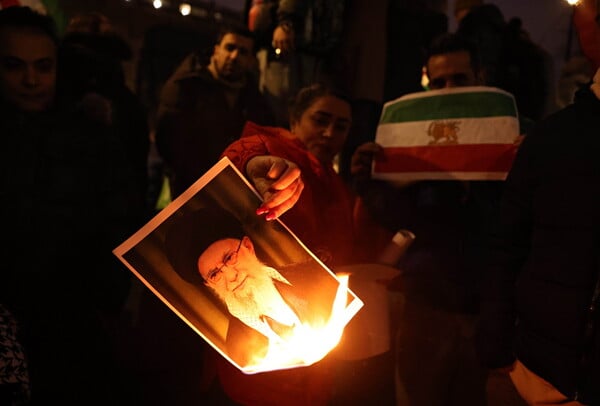 ΙΡΑΝ ΔΙΑΜΑΡΤΥΡΙΕΣ ΔΙΑΔΗΛΩΣΗ ΝΕΚΡΟΙ