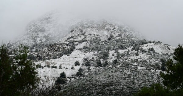 ΧΙΟΝΙΑ ΑΤΤΙΚΗ ΚΑΙΡΟΣ ΚΟΛΥΔΑΣ