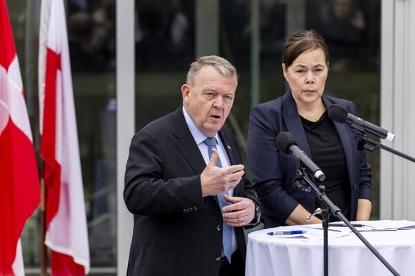 ΔΑΝΙΑ ΓΡΟΙΛΑΝΔΙΑ ΗΠΑ