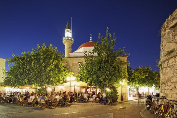 «Η πραγματική ζωή βρίσκεται στα απλά»