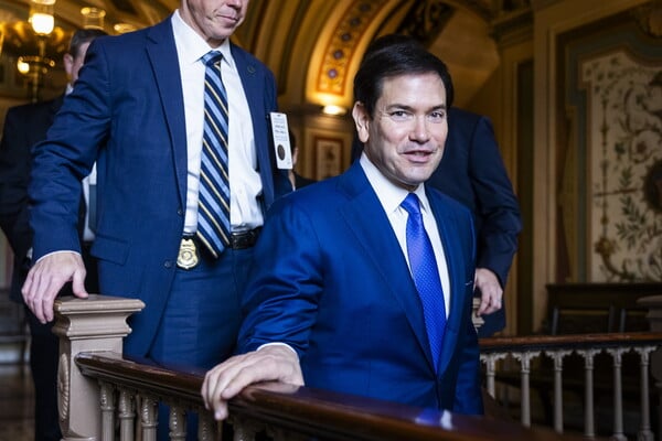 Ποιοι στελεχώνουν το «συμβούλιο ειρήνης» του Ντόναλντ Τραμπ για τη Γάζα;