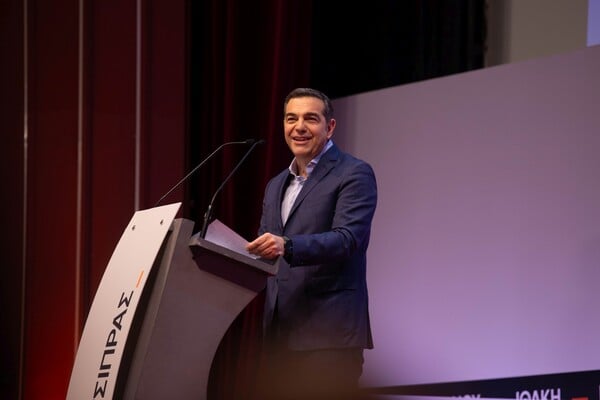 ΑΛΕΞΗΣ ΤΣΙΠΡΑΣ ΙΘΑΚΗ ΒΙΒΛΙΟ