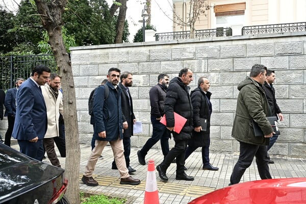 ΑΓΡΟΤΕΣ ΜΗΤΣΟΤΑΚΗΣ ΣΥΝΑΝΤΗΣΗ ΜΑΞΙΜΟΥ