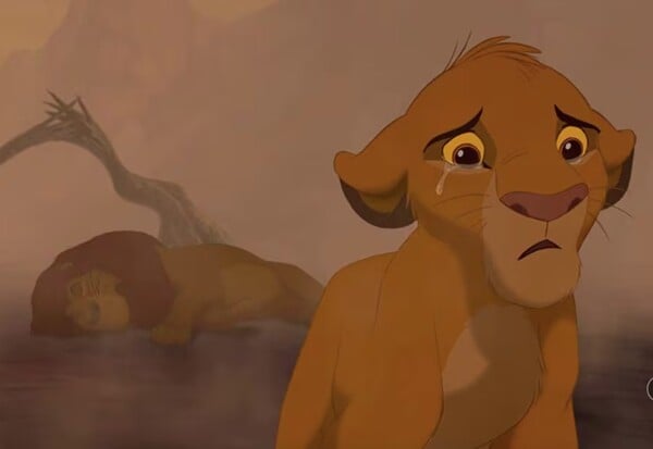 ΒΑΣΙΛΙΑΣ ΛΙΟΝΤΑΡΙΩΝ ΣΚΗΝΟΘΕΤΗΣ ΠΕΘΑΝΕ