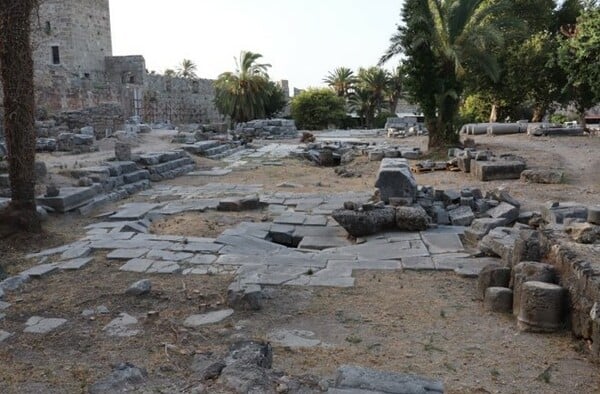 Ρόδος: Ανάδειξη της ρωμαϊκής οδού Cardo και του Τετραπύλου στον αρχαιολογικό χώρο της «Περβόλας»