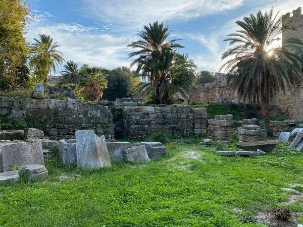 Ρόδος: Ανάδειξη της ρωμαϊκής οδού Cardo και του Τετραπύλου στον αρχαιολογικό χώρο της «Περβόλας»