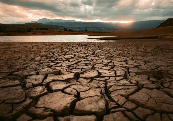 ΝΕΡΟ ΟΗΕ ΕΛΛΕΙΨΗ ΧΡΕΟΚΟΠΙΑ