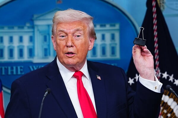 Τι είναι το «Συμβούλιο Ειρήνης» του Τραμπ και ποιους έχει καλέσει