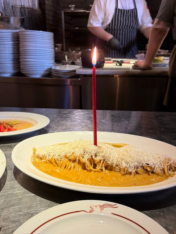 Μίλα μου για παϊδάκια